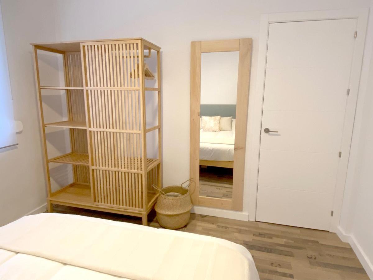 Apartamento La Merced Малага Екстериор снимка