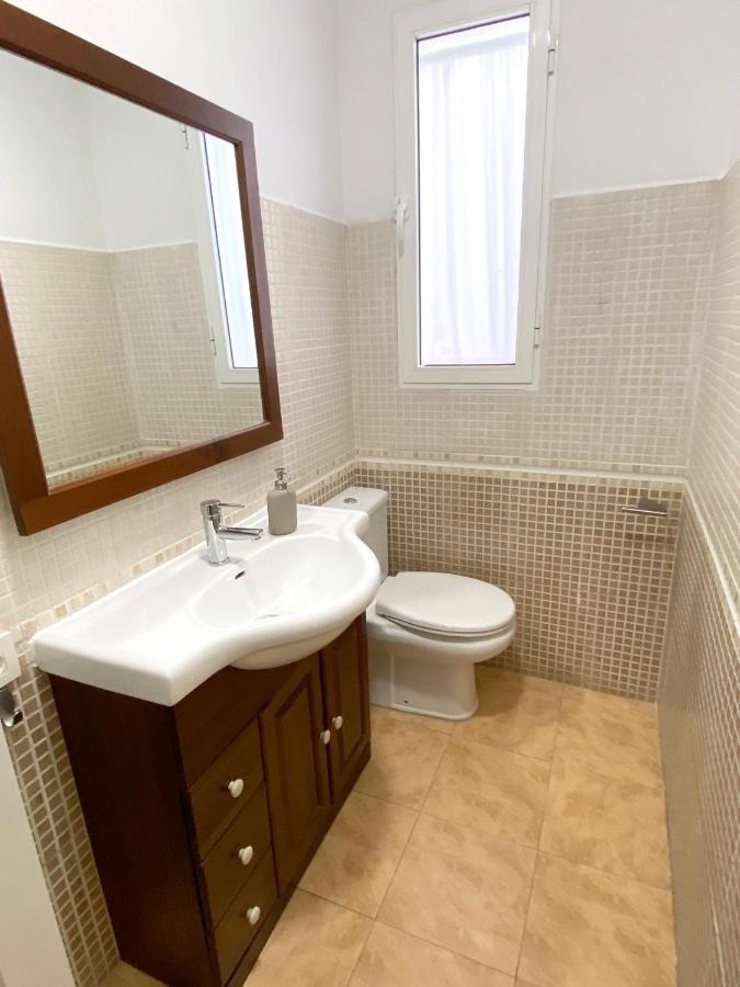 Apartamento La Merced Малага Екстериор снимка